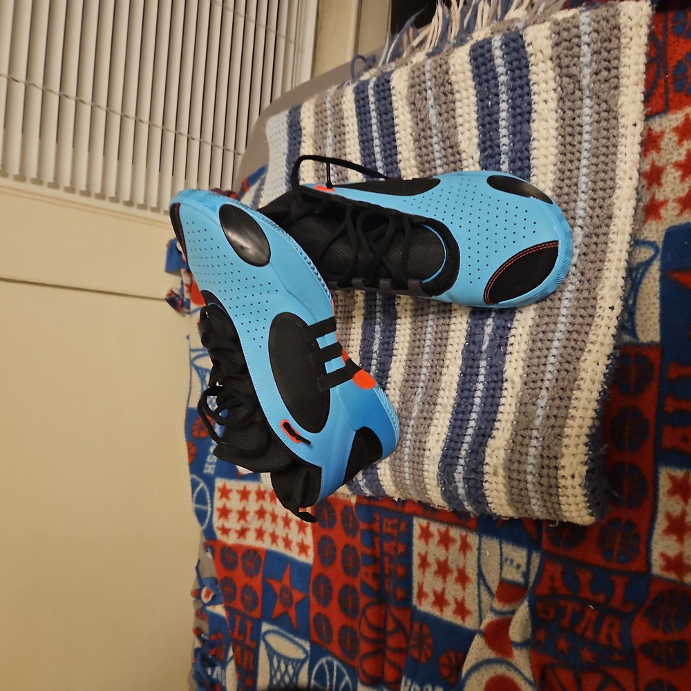 Don Mitchell Size 12 Blue Basketball Shoes - Picture 2 of 3